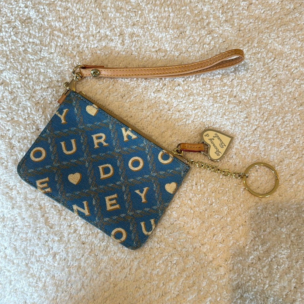 Vintage Y2K Dooney & Bourke Wristlet (new without tag)
